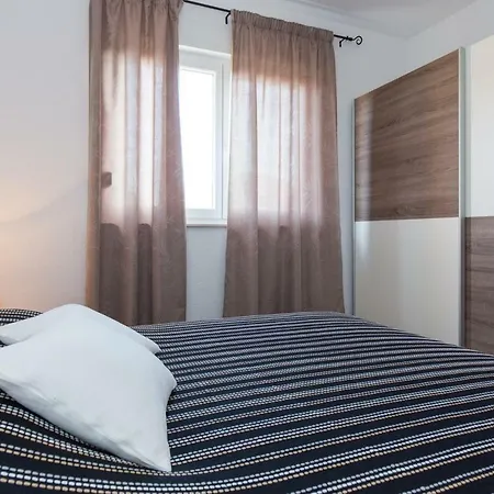App La Vita E Bella - Marone Punat Exterior foto