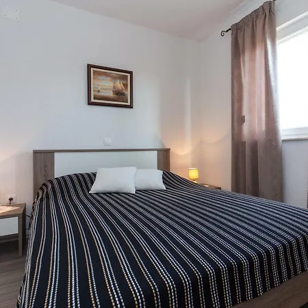App La Vita E Bella - Marone Punat Exterior foto